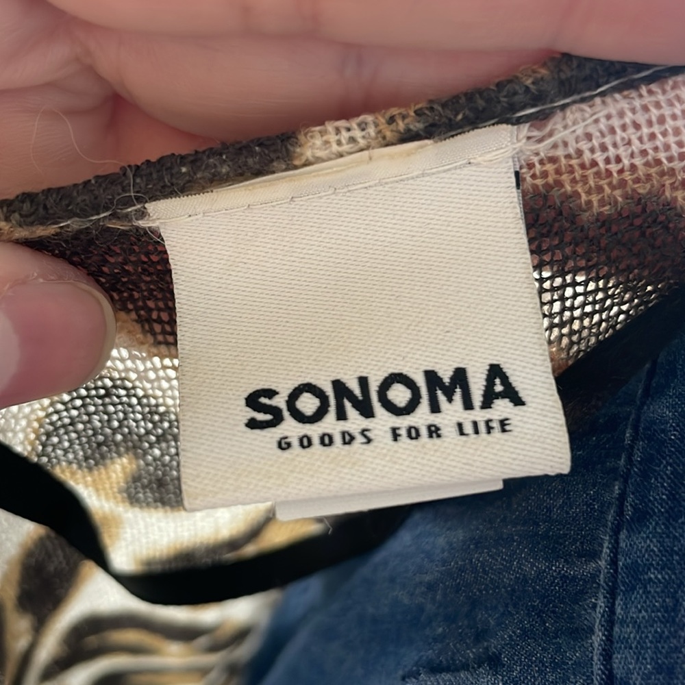 Sonoma Leopard Print Wrap - Picture 10 of 11